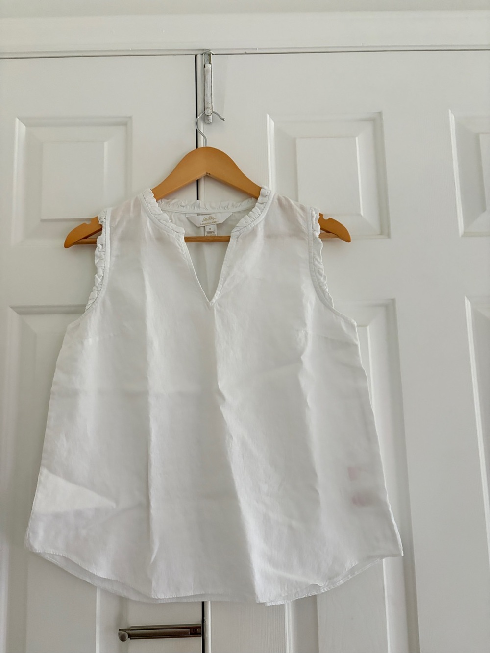 Lilly Pulitzer White Sleeveless V-Notch Cotton Camisole